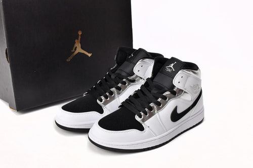 Air Jordan 1 Mid Alternate Think 16 Reps Sneake 554724-121