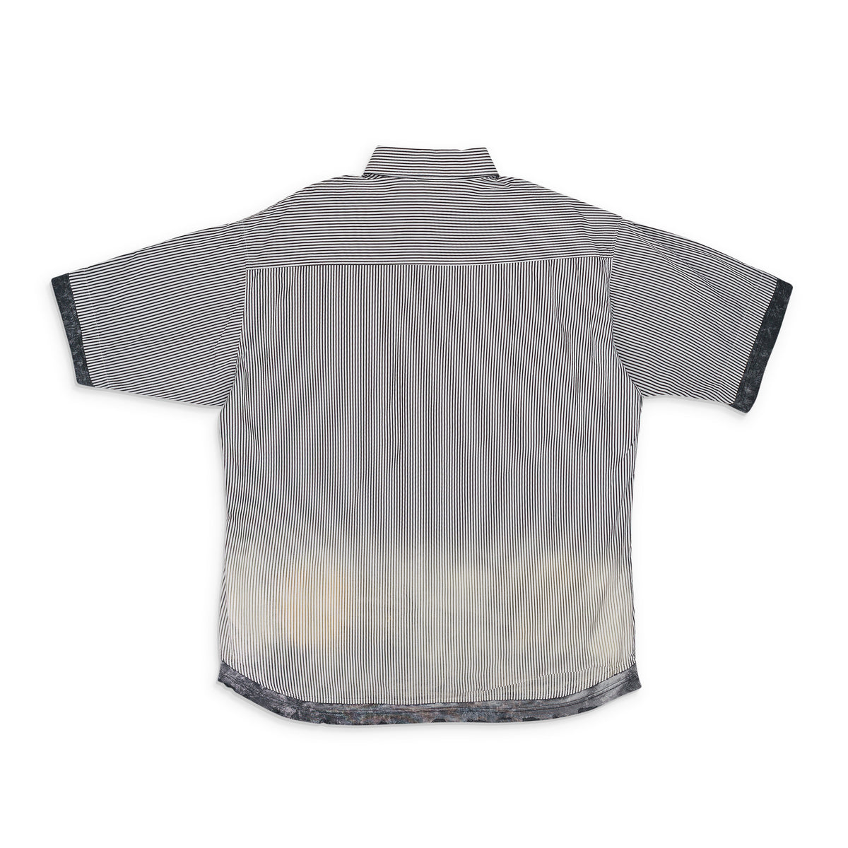 BLUE S-TRAX STRIPED SHORT SLEEVE BUTTON-DOWN SHIRT