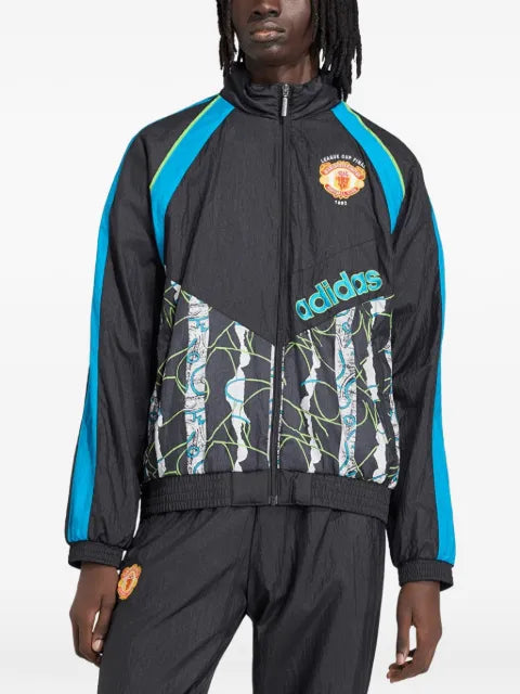 adidas Manchester United woven jacket 90