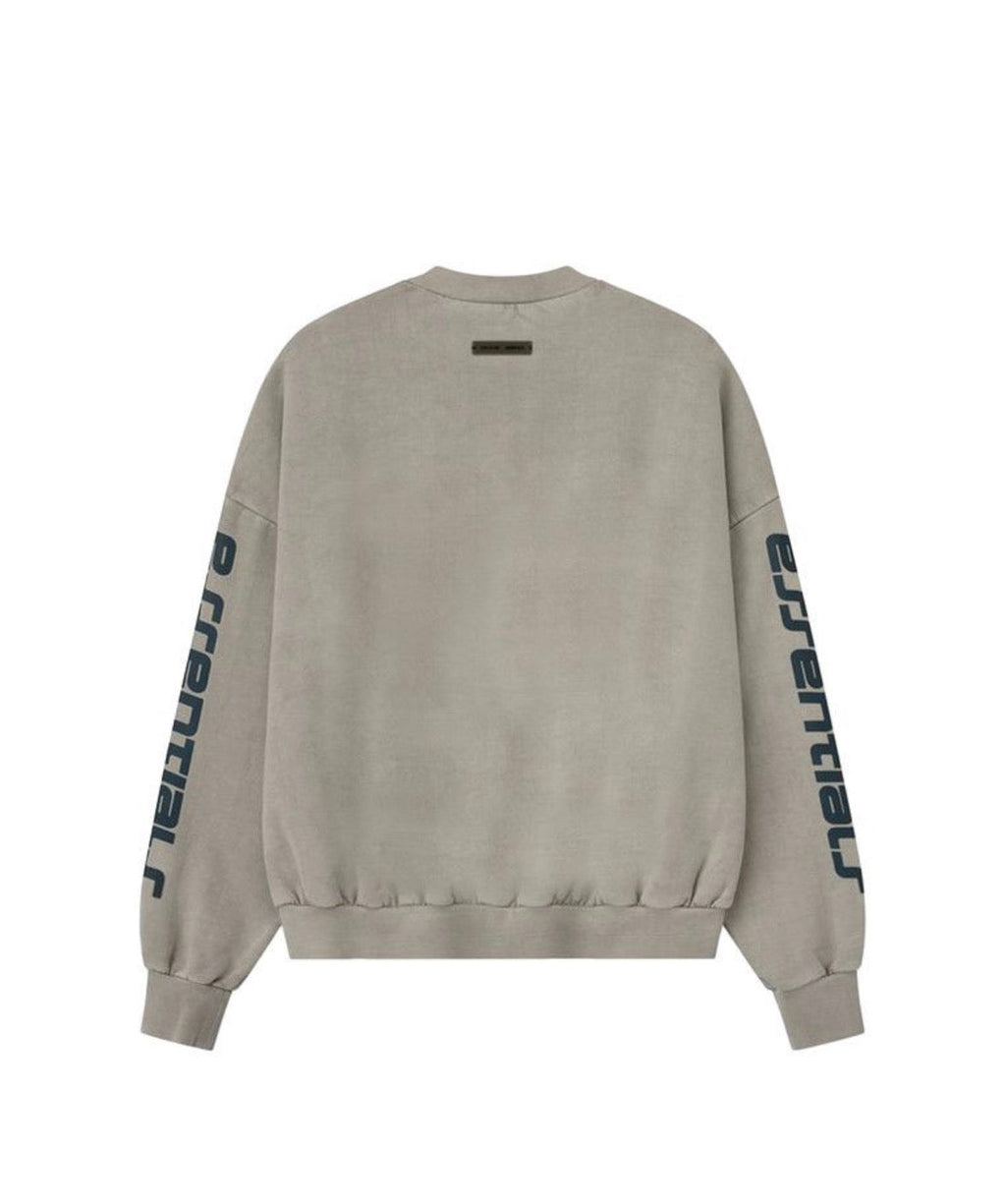 Fear For God Essentials Heavy Fleece Cropped Relaxed Sweet Smoke Grey