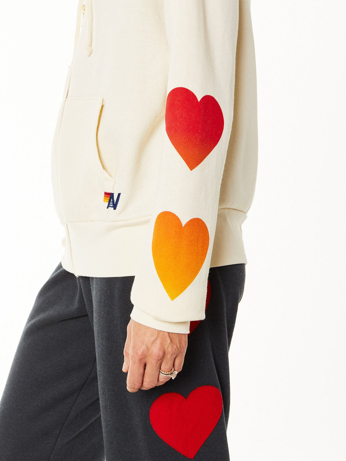 HEART FADE ZIP HOODIE