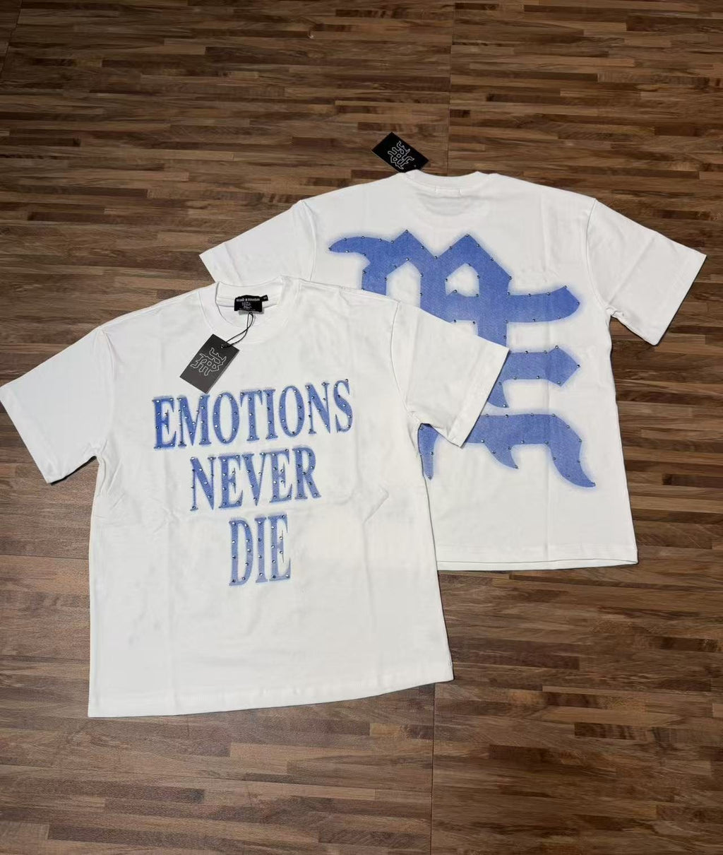 MIXED EMOTION Never Die Graphic Short-Sleeve T-Shirt