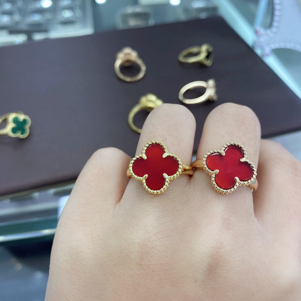 Van Cleef & Arpels Alhambra Clover Ring