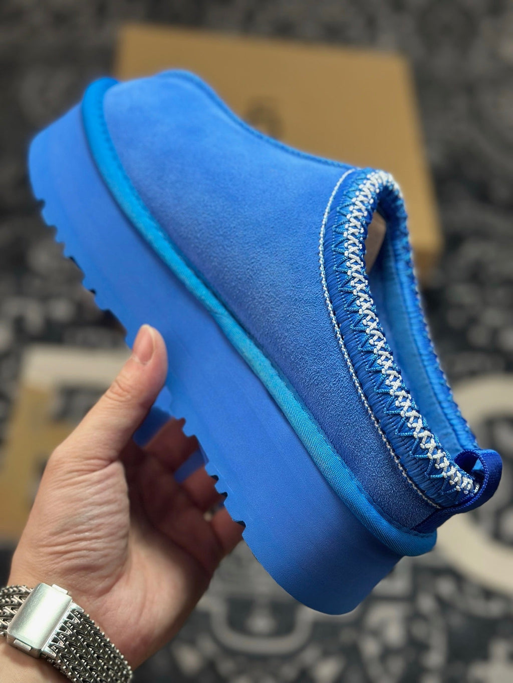 UGG Tazz Platform Snow Boots