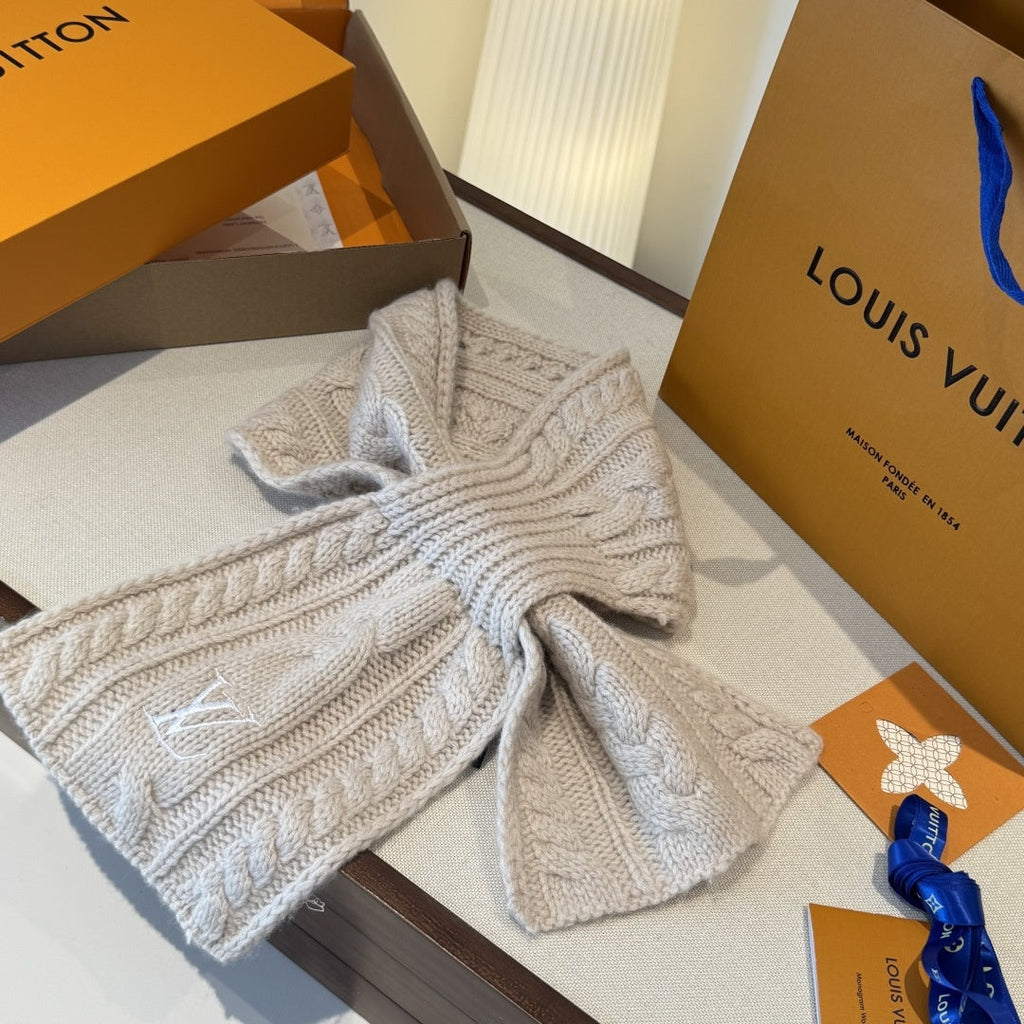 Louis Vuitton Style Cable-Knit Scarf and Beanie Set
