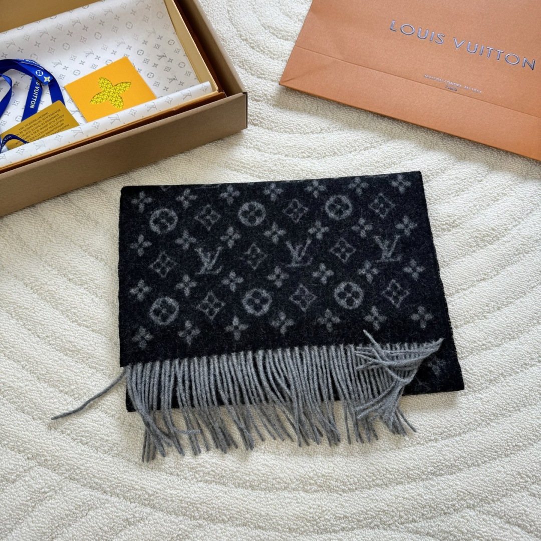 Louis Vuitton Monogram Fringed Scarf